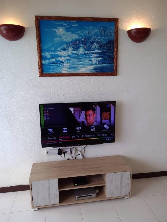 The Barn Private Home @ Sri Sayang Apartment باتو فيرينغي المظهر الخارجي الصورة